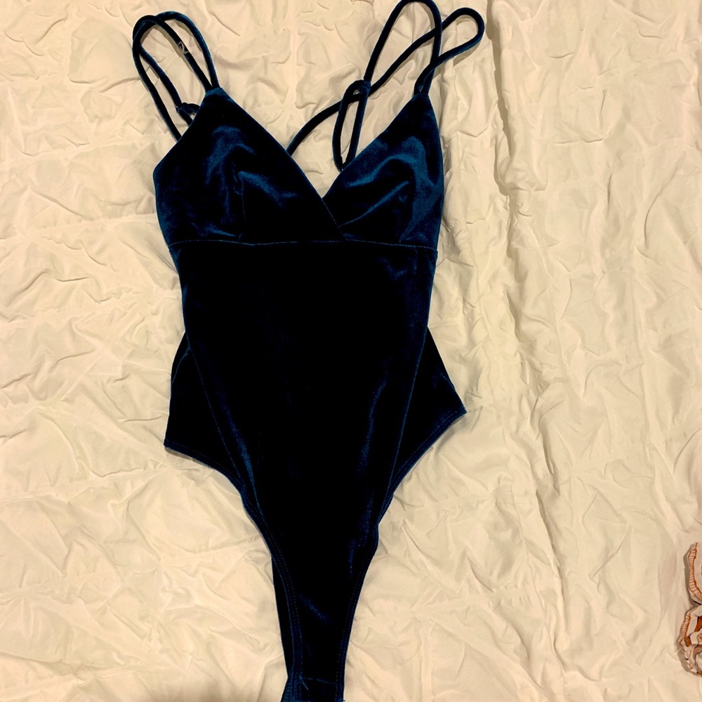 BODY SUITE